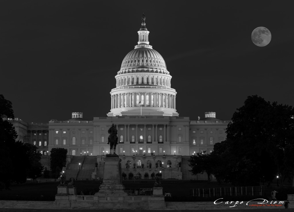 Vầng trăng đêm Thứ 7, Washington DC