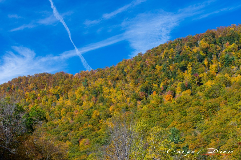 Màu Thu giữa trời xanh, Mohawk Trail, MA