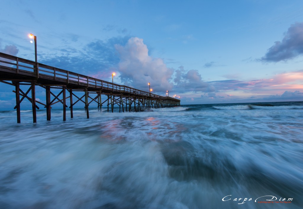 Hoàng hôn trên cầu pier