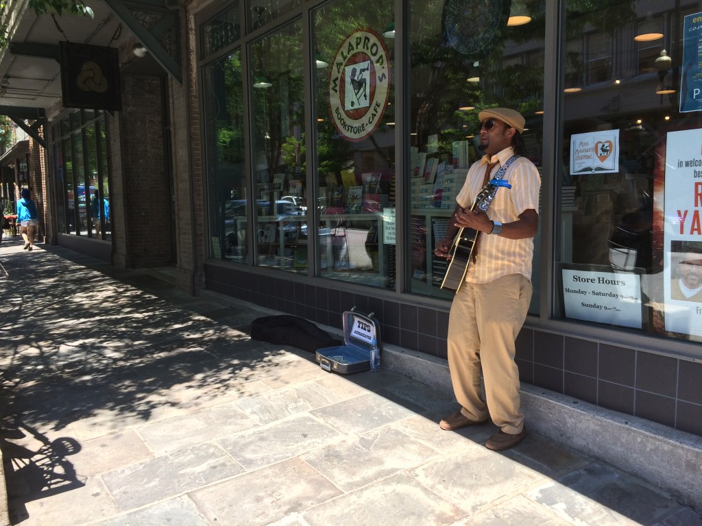 Những người hát rong, Asheville