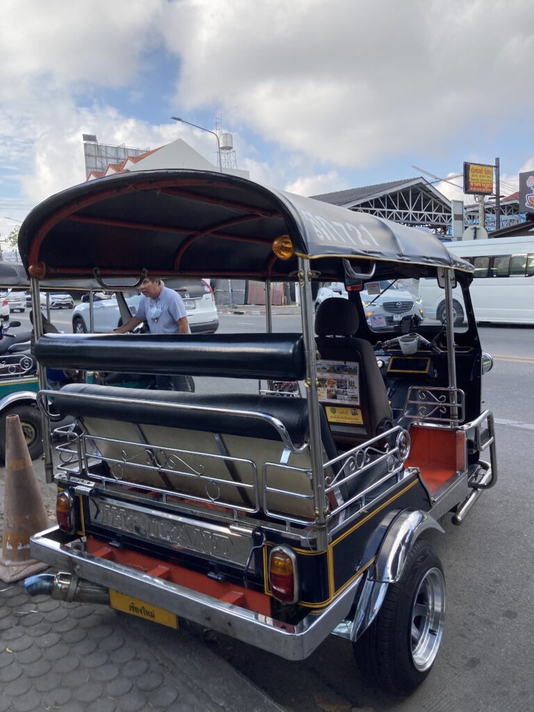 Xe Tuk Tuk ở Chiang Mai