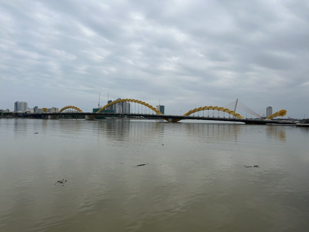 Đường Bạch Đằng